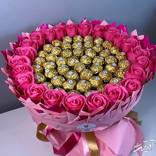 مدل دسته گل شکلاتی آموزش دسته گل شکلاتی دسته گل شکلاتی با کاغذ کشی دسته گل شکلاتی ولنتاین دسته گل شکلاتی ساده تزیین شکلات برای مهمانی تزیین شکلات در سینی lng nsji 'g a;ghjd